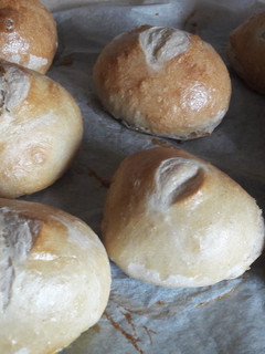 A picture of Easy NO KNEAD bread rolls.