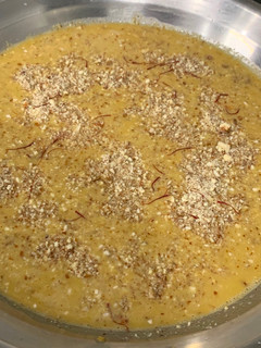A picture of Urad daal ka halwa.