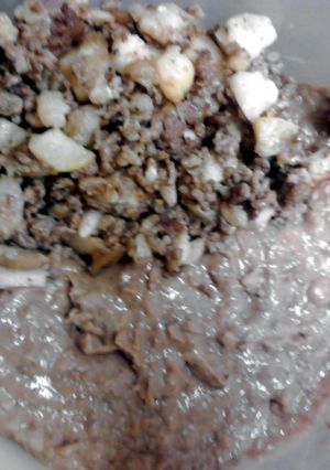 A picture of PoOR mAnS mEaL.