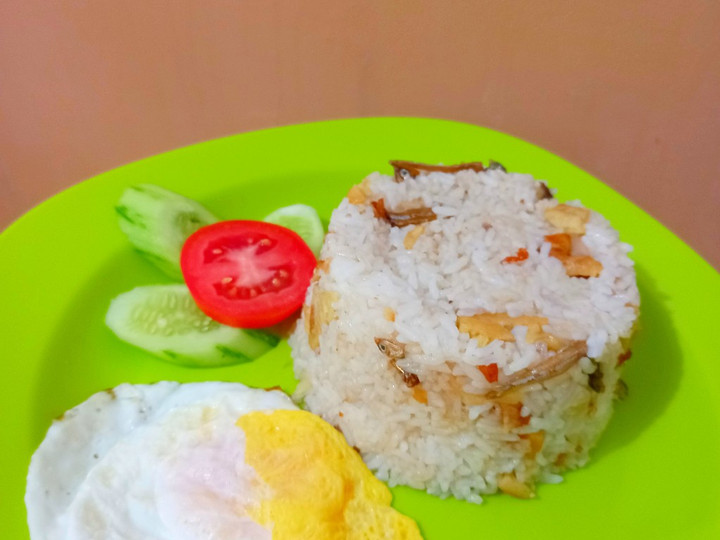 Wajib coba! Resep bikin Nasi Goreng Teri  gurih