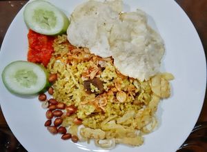 Foto resep Nasi kebuli daging sapi magic com #kitaberbagi