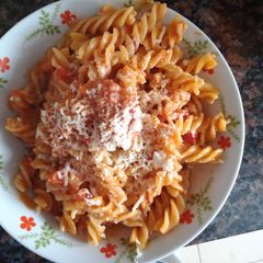 A picture of Cheese pasta_indian fusion.
