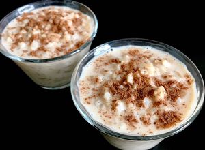 Una foto de Postre vegano estilo arroz con leche hecho con un resto de arroz integral