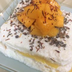 A picture of Mango pie.
