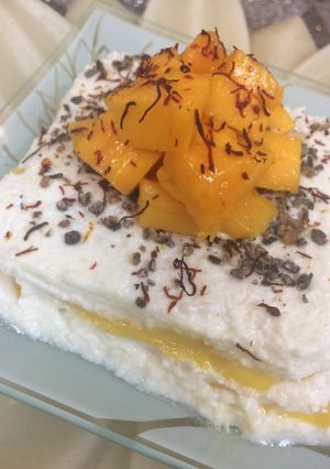 A picture of Mango pie.