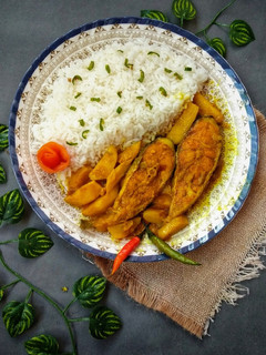 আলু দিয়ে বোয়াল মাছের ঝোল রেসিপির প্রধান ছবি