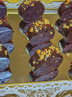 صورة لوصفة حلوة الشكولاطة بدون فرن 🍫