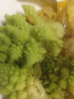 Una foto de Romanescu en vaporera en el microondas