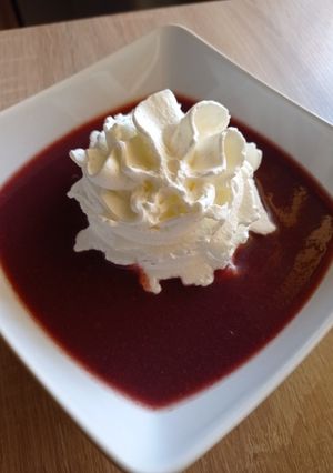 Hideg gyümölcs krémleves 3 recept fotója