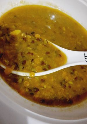 A picture of Mix Daal.