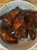 Asas de frango caramelizadas