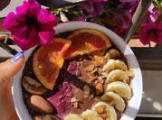 Una foto di porridge cacao