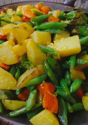 Foto resep Sambal goreng buncis wortel kentang (pelangi) bumbu kuning