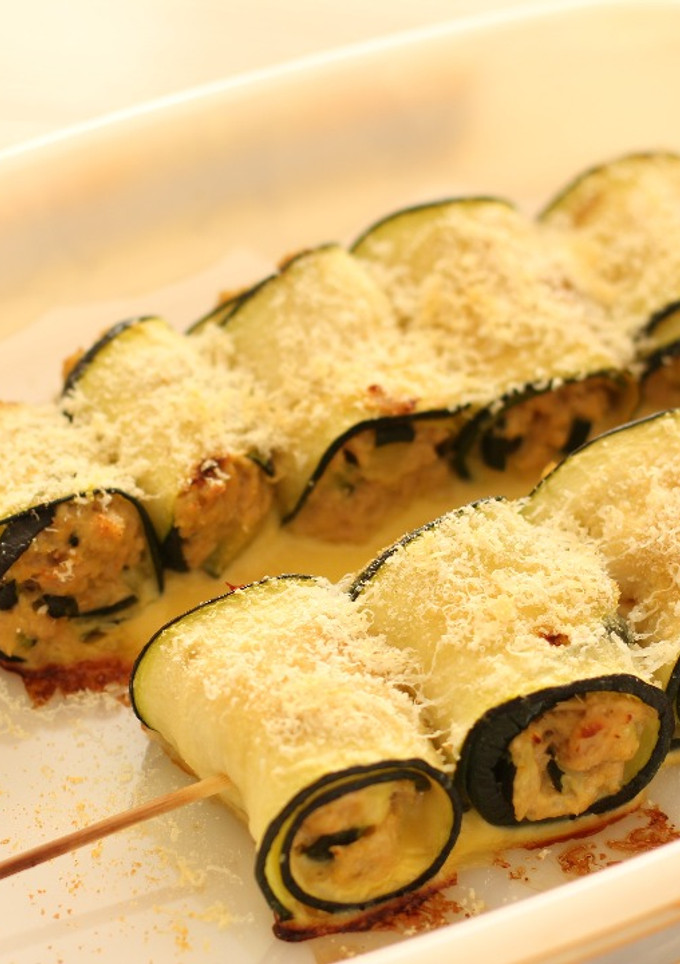 Una foto de Pinchos De Zucchini Relleno Con Atún
