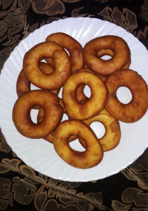 A picture of How to make doughnuts.