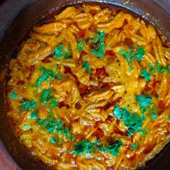 A picture of Gathiya ki sabzi.