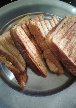 A picture of Veg sandwitch.