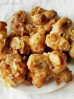 A picture of Indonesian Crispy Fried Banana.