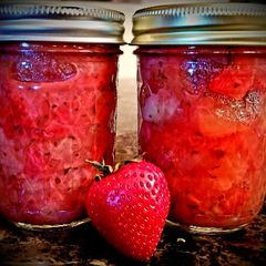 A picture of Mike's Strawberry Banana Pineapple Compote.