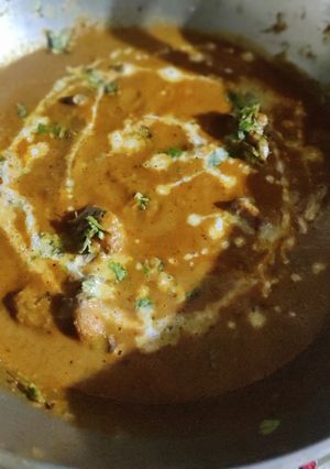 A picture of Homemade butter chicken.