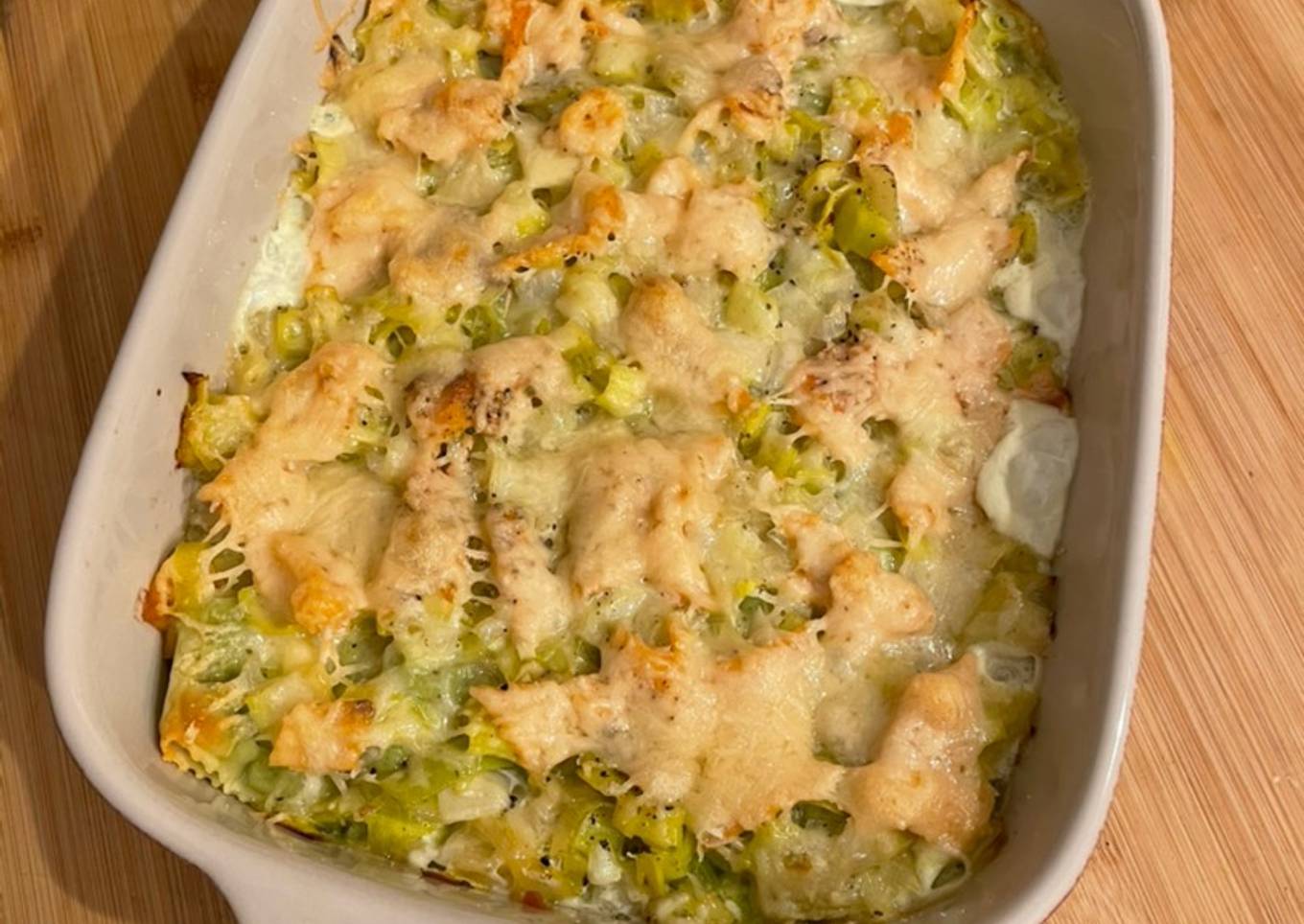 Gratin de ravioles du Dauphiné poireaux saumon
