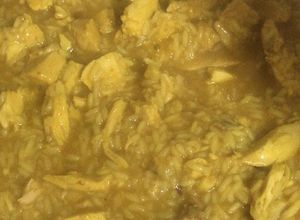 Una foto de Arroz amarillo con pollo de ayer