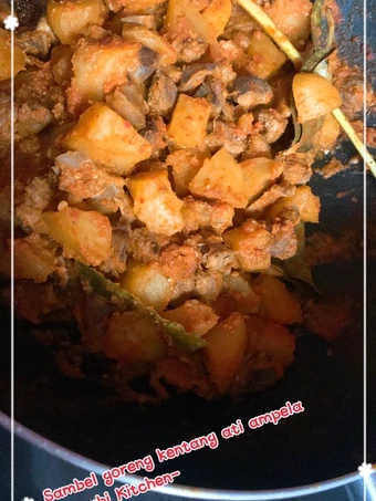 Cara Mudah Menyiapkan Resep  Sambal goreng kentang ati ampela yang Sempurna, Sempurna