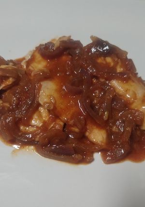 Una foto de Lubina en salsa rápida