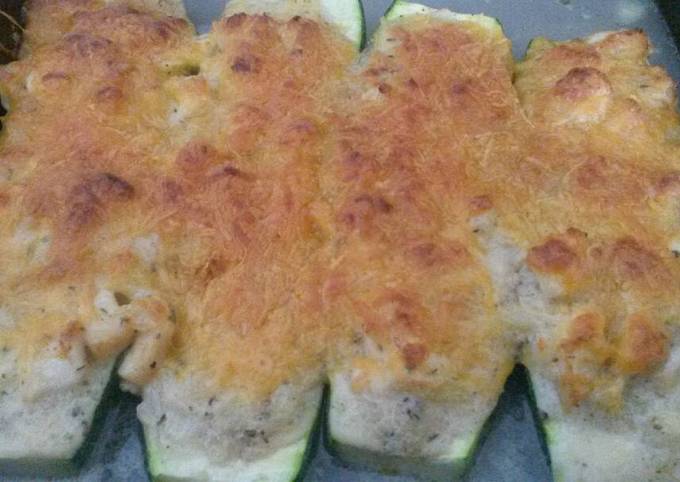 Stuffed zucchini