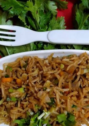 A picture of Chinese fried rice.