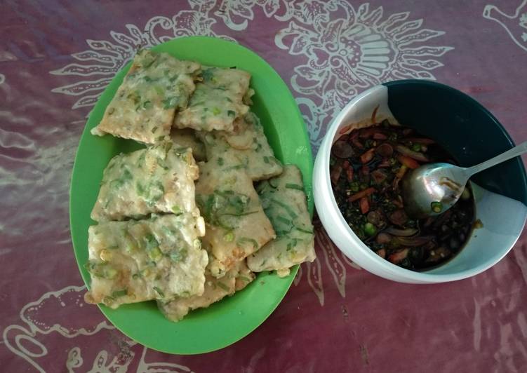 Tempe mendoan + sambel kecap asem pedes manis