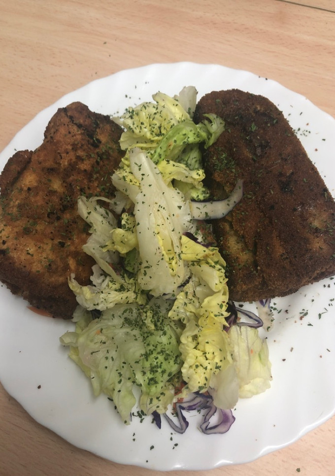 Una foto de 129. Flamenquines con mousse de nueces (principal carne)