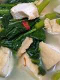 Sayur caisin bakso tahu