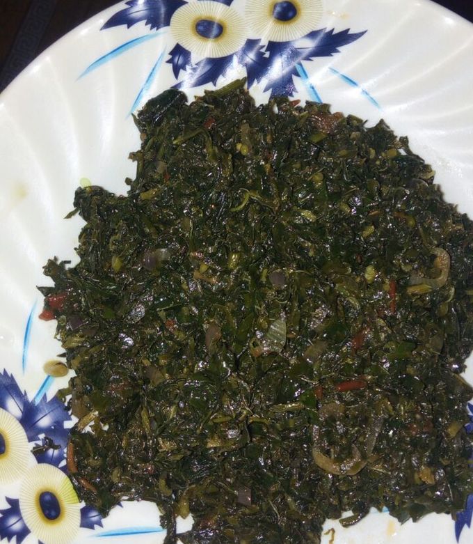 A picture of Fried kales.