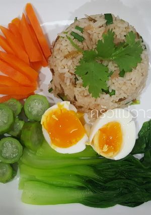 รูปของ ข้าวผัดน้ำพริกผักลวก