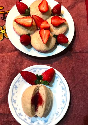 A picture of Strawberry jam filled puto.