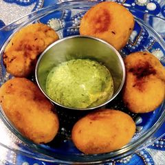 A picture of Suji Roll, Suji Potato Breakfast, Rava Potato Kachori.