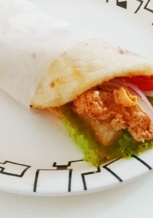 A picture of Chicken Shawarma in Pita Bread.