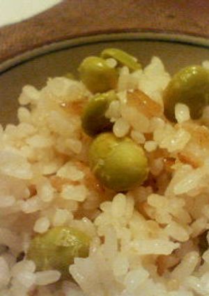 A picture of Easy! Edamame Rice with Frozen Edamame.