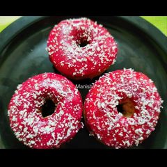 Strawberry Doughnuts A picture of Strawberry Doughnuts.