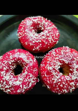 A picture of Strawberry Doughnuts.