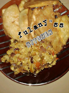 A picture of Fried yam with egg source.