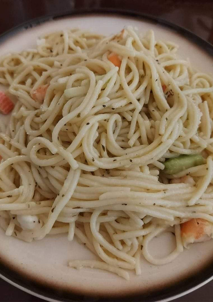 Una foto de Espaguetis con aceite y orégano