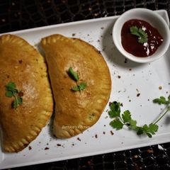 A picture of Chicken Calzone.