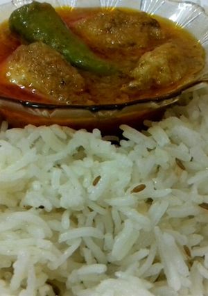 A picture of Zeera Rice with Achar Gosht.