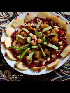 सलाद (Salad recipe in hindi) रेसिपी मुख्य फोटो