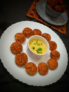 A picture of Split moong dal appe.