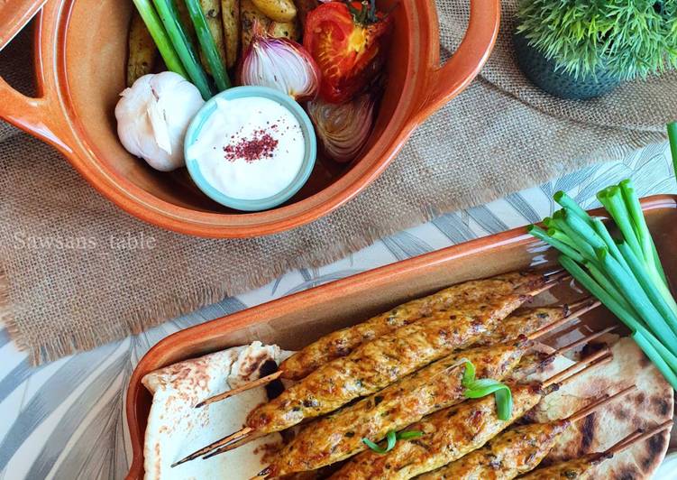 كباب دجاج مع بطاطا ويدجز