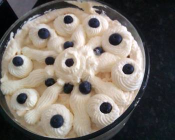 Unique Cuisine banana blueberry and coconut trifle Practical Delicious