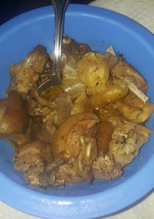 A picture of Cow Leg Peppersoup.